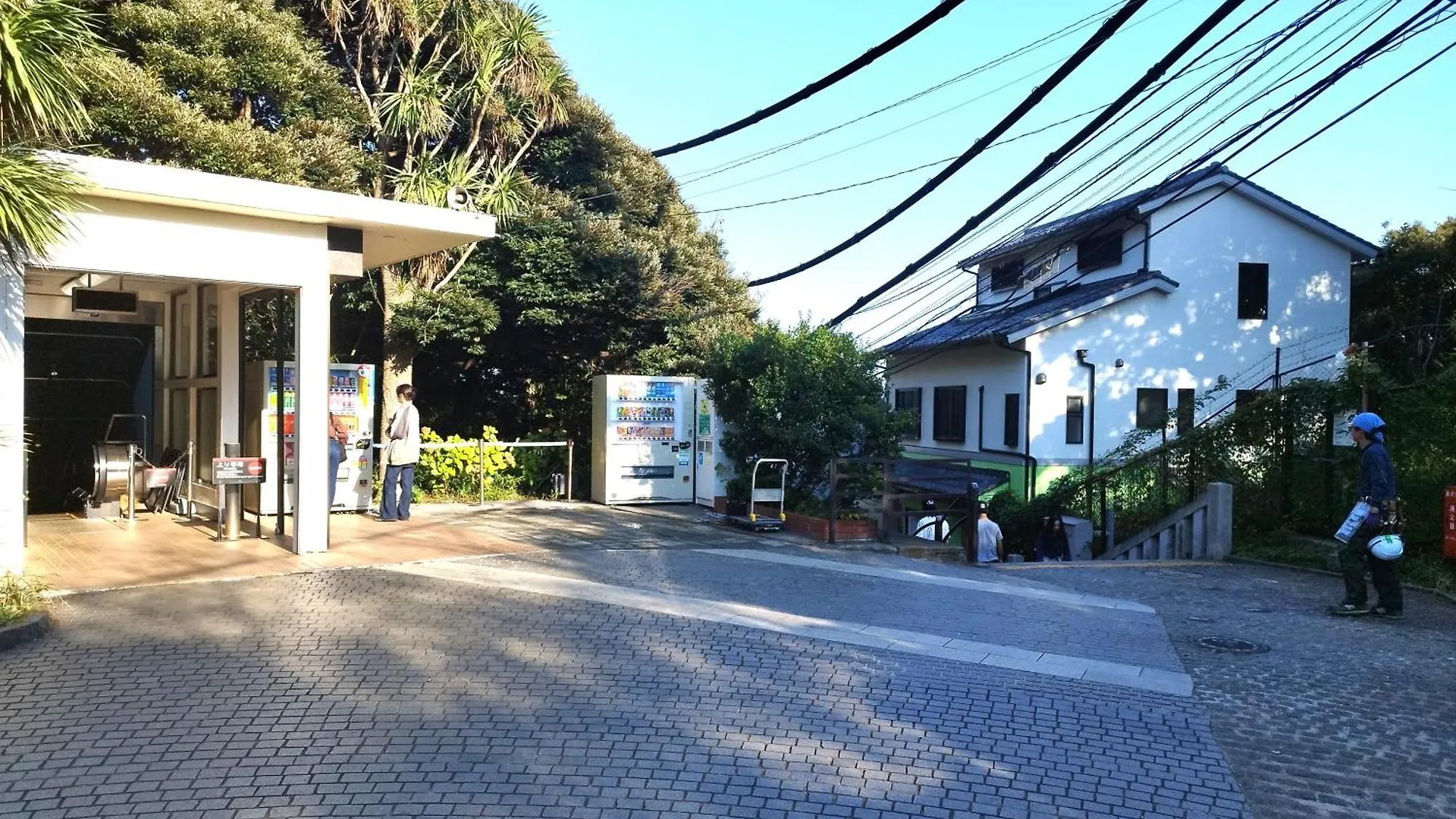 江の島の頂上から海を眺める一棟ヴィラ 一組限定貸切 The Enoshima Villa Ao 藤沢市